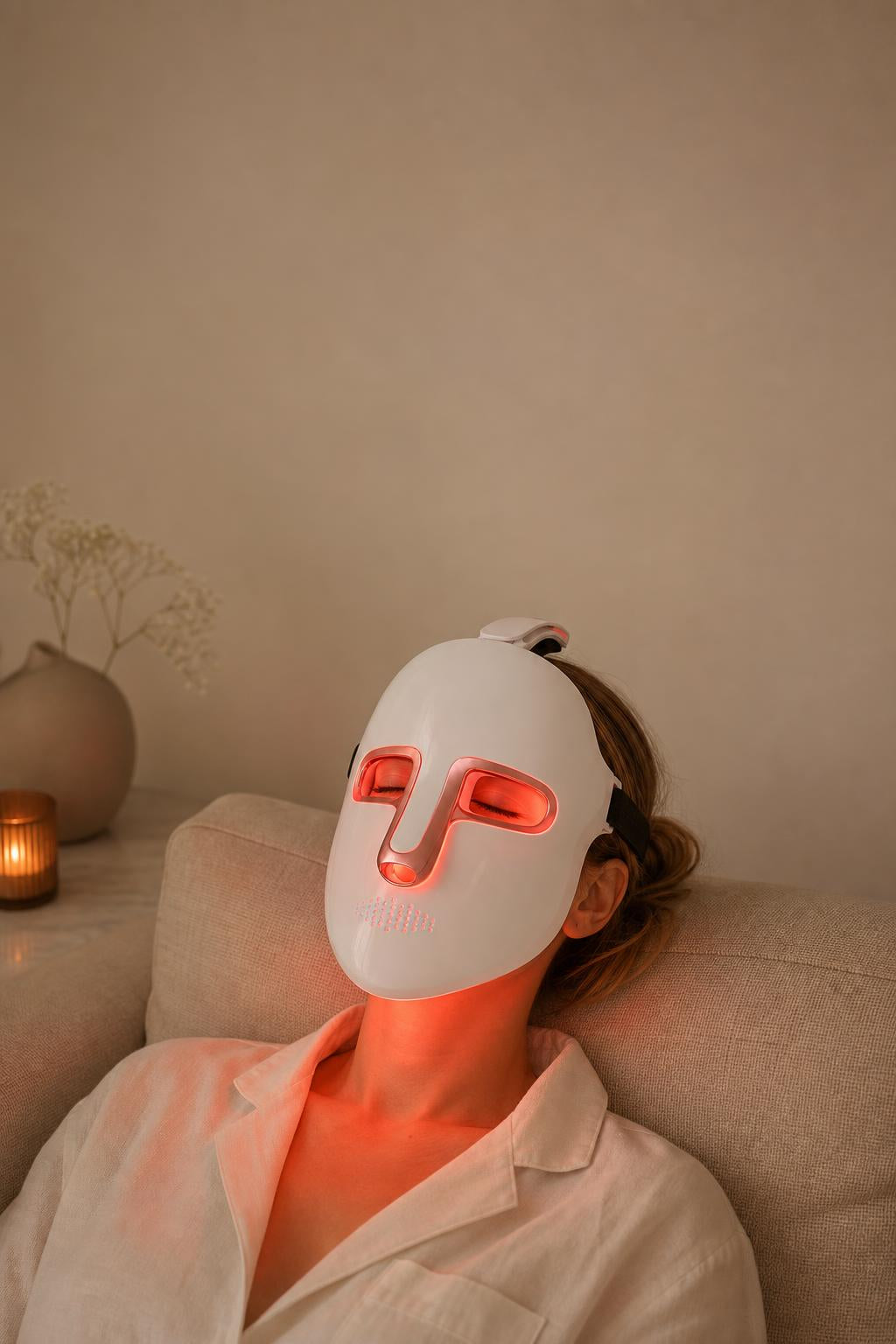 Ir a la estética cada semana no es una opción. Tu piel no tiene por qué notarlo.